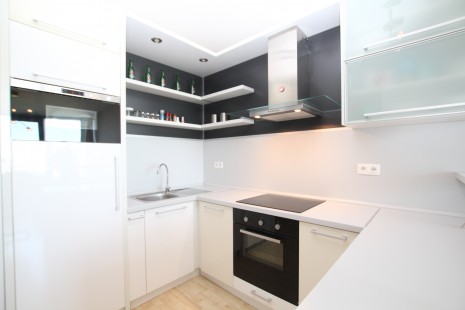 HERRYS - For rent modern 1 bedroom apartment in complex III Towers with view to calm backyard