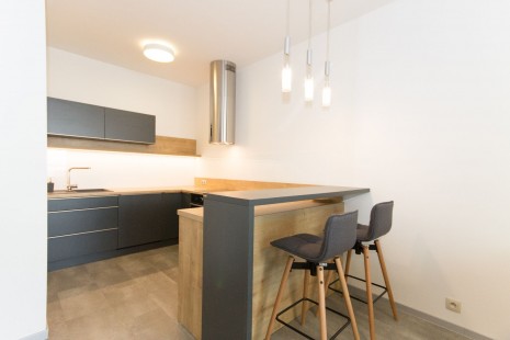 HERRYS - na prenájom 2 izbový byt, Panorama City, luxusný byt na 26. poschodí s garážovým státím