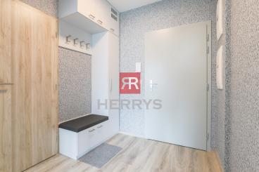 HERRYS - Na prenájom zariadený a klimatizovaný 2-izbový byt v Ovocných Sadoch