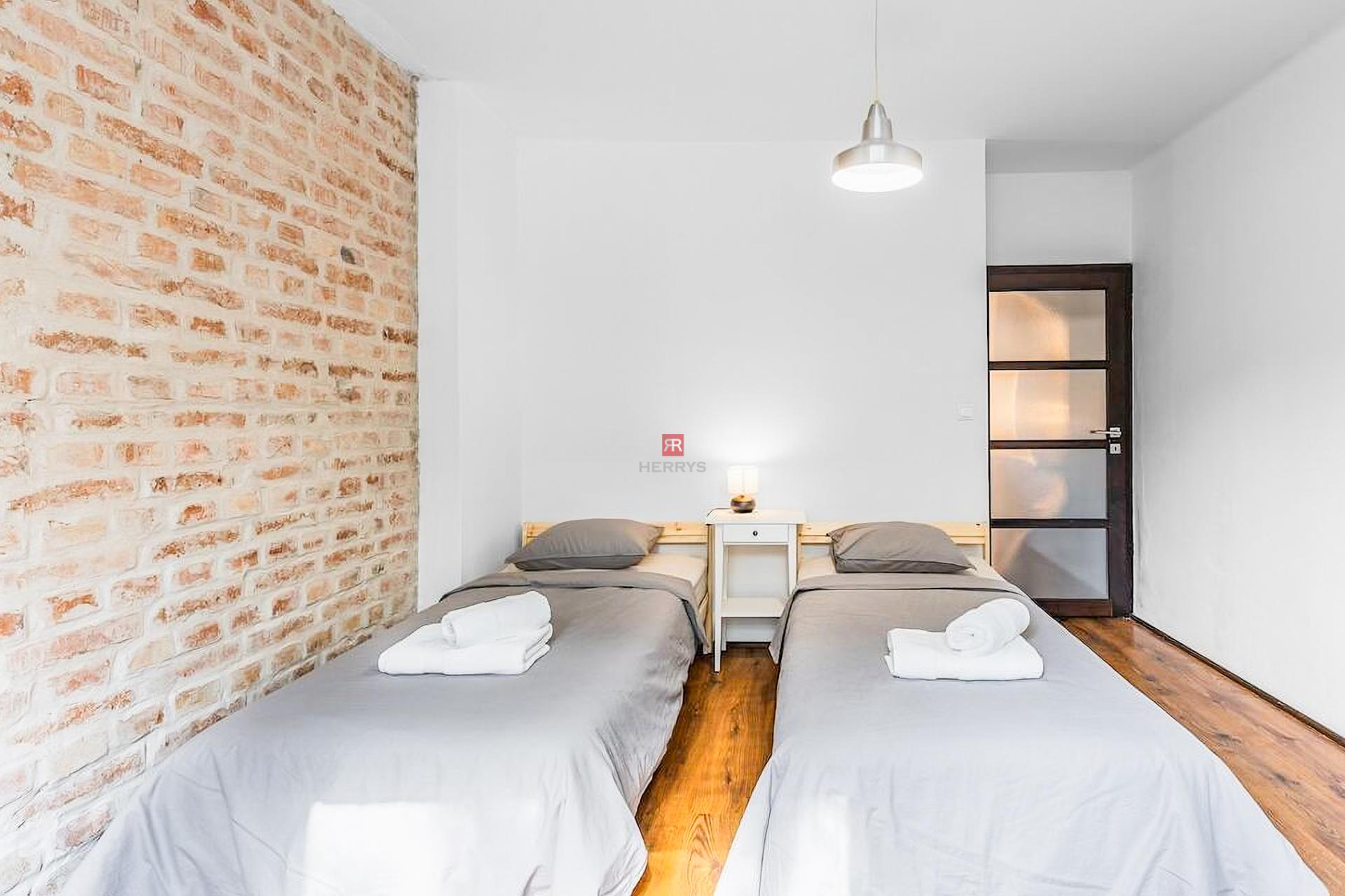 HERRYS - Na prenájom útulný 3 izbový byt v Starom meste
