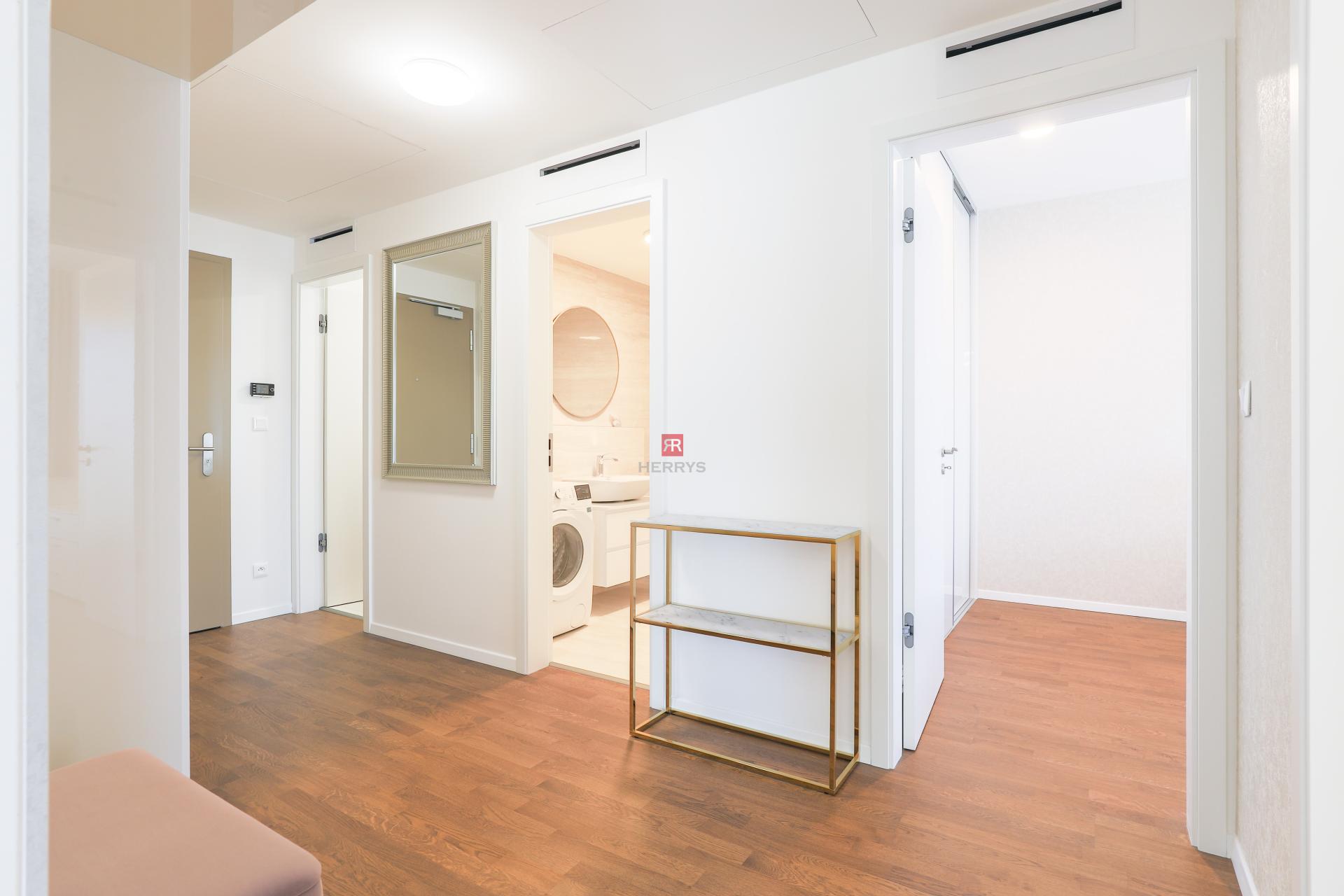 HERRYS - Na prenájom krásny, úplne nový 3-izbový zariadený apartmán v novostavbe Metropolis