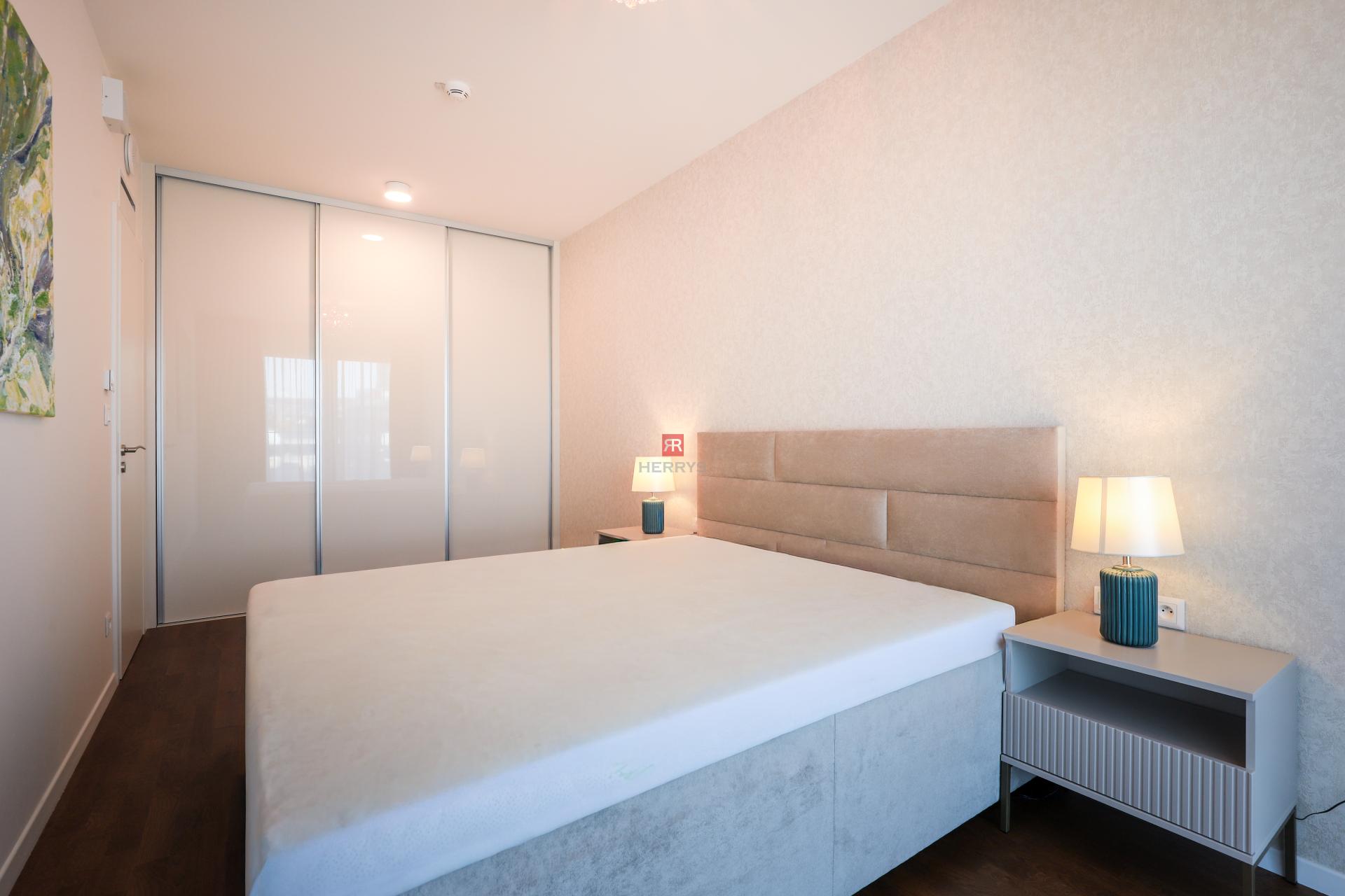 HERRYS - Na prenájom krásny, úplne nový 3-izbový zariadený apartmán v novostavbe Metropolis