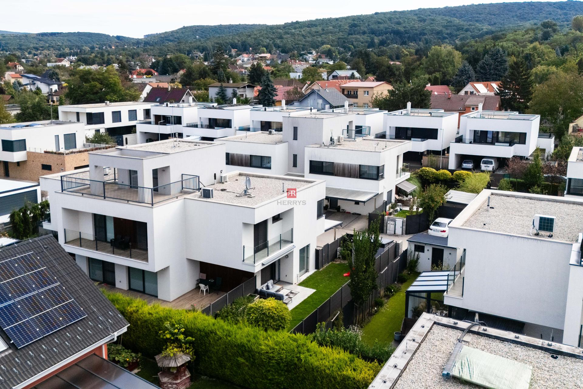 HERRYS – For sale: Exceptional new build, 4-room house in Záhorská Bystrica