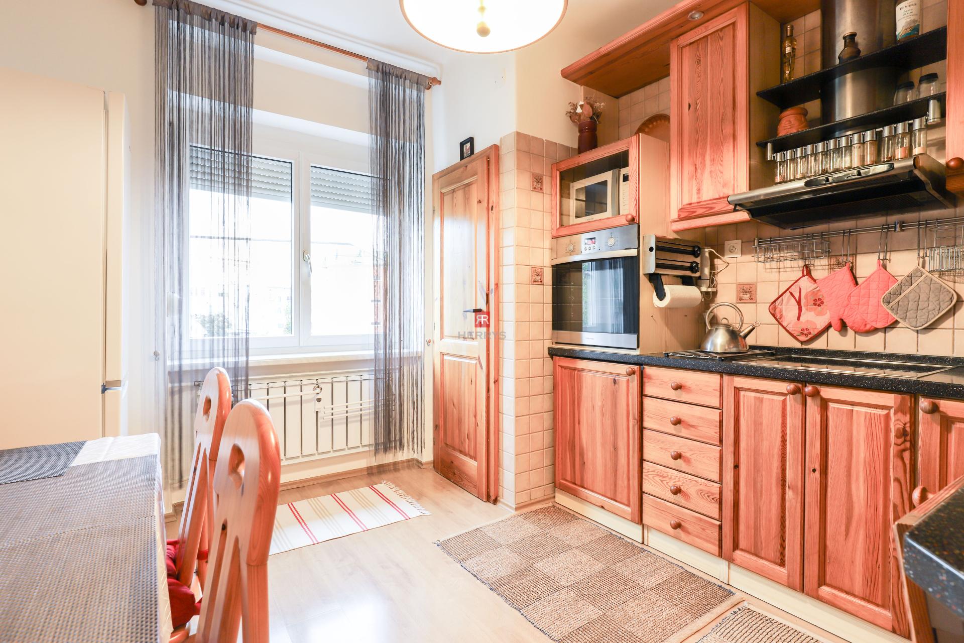 HERRYS - Na prenájom 2 izbový byt na Tabakovej ulici v Starom Meste