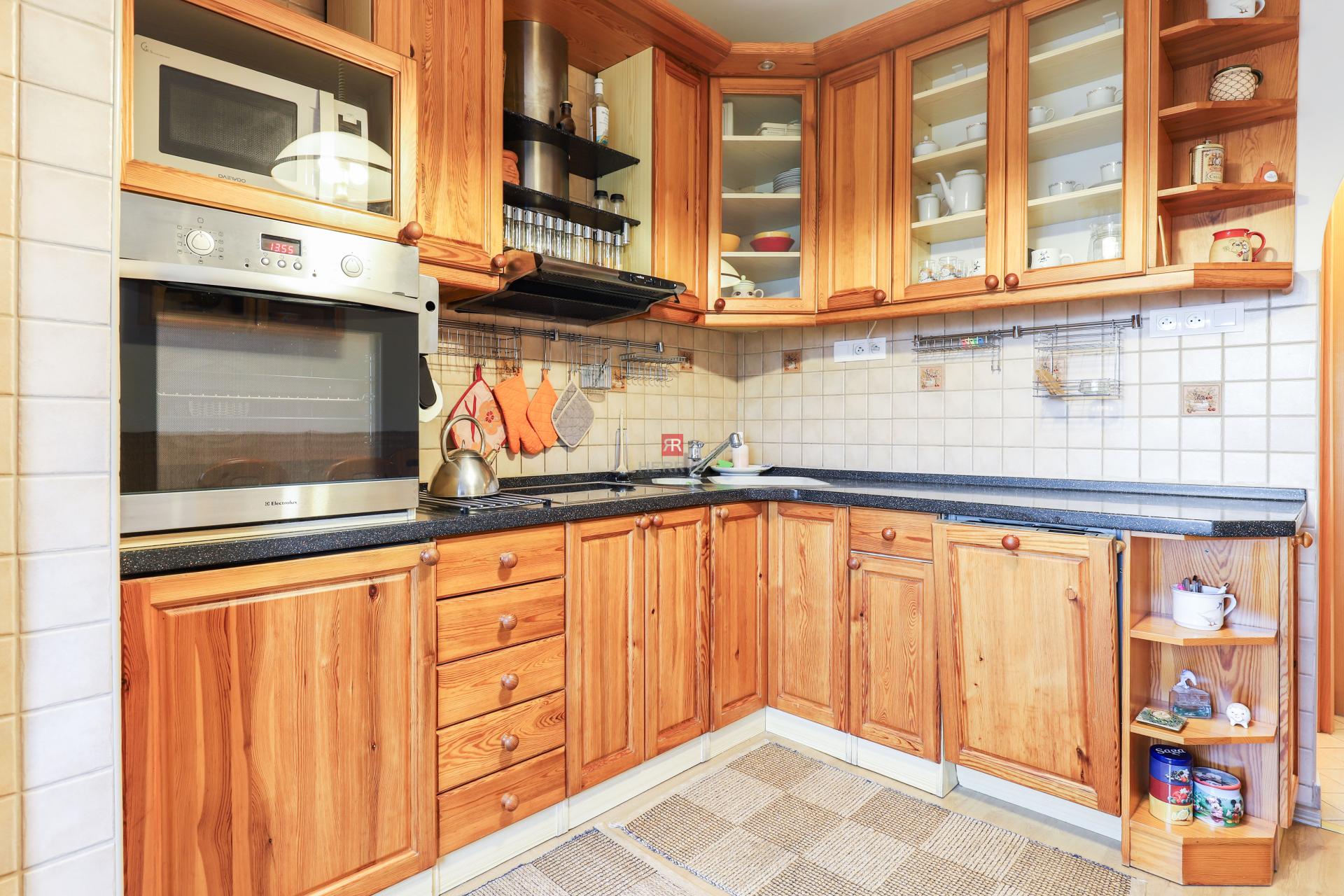 HERRYS - Na prenájom 2 izbový byt na Tabakovej ulici v Starom Meste