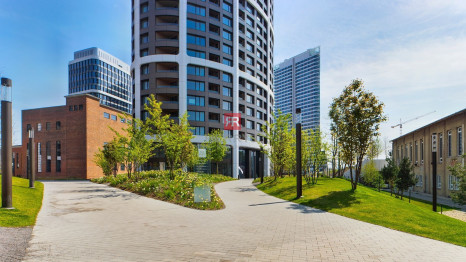 HERRYS, Prenájom nového a moderného 3 izbového bytu s garážovým státim v projekte SKY PARK