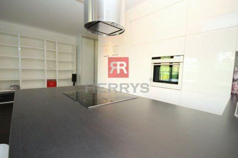HERRYS, PRENÁJOM, 3 - izbový byt s balkónom v projekte Vinohradis
