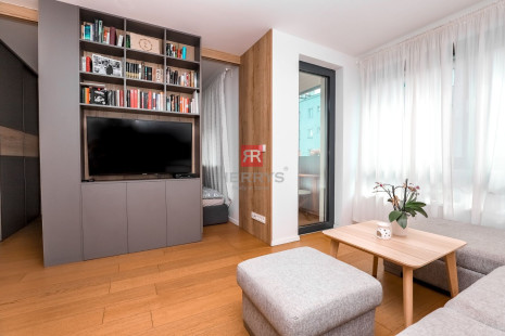 HERRYS - For rent - 2 bedroom apartment with an outdoor parking place in the project Novy Ruzinov