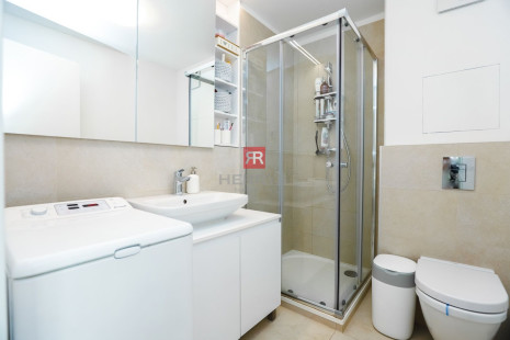 HERRYS - For rent - 2 bedroom apartment with an outdoor parking place in the project Novy Ruzinov