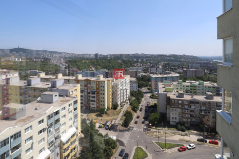HERRYS - na prenájom priestranný 2 izbový byt s panoramatickým výhľadom