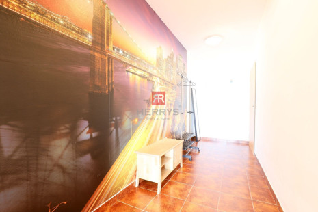 HERRYS - na prenájom priestranný 2 izbový byt s panoramatickým výhľadom